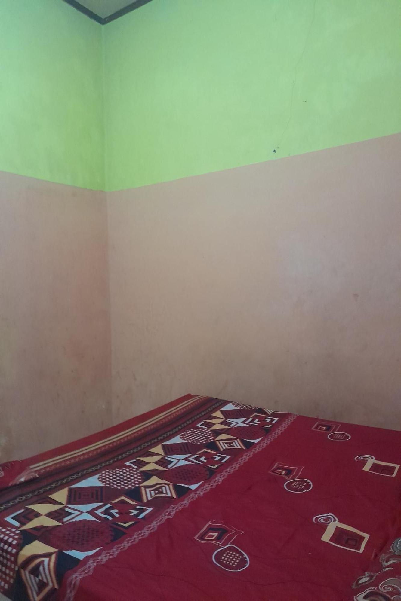 Spot On 93782 Hasibuan Syariah Medan