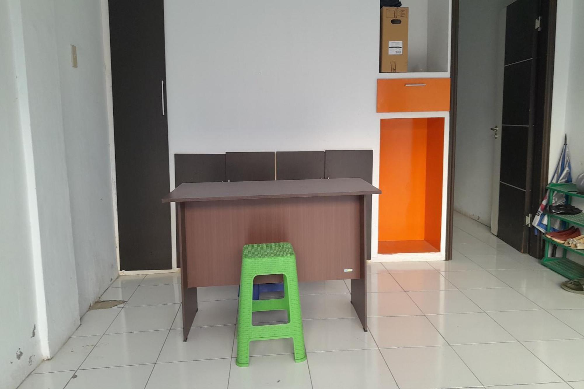 Spot On 93782 Hasibuan Syariah 2* Medan